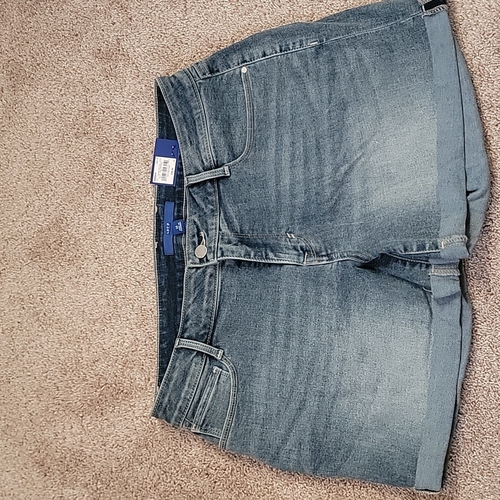 NWT Size 14 Jean Shorts - 4.5" inseam